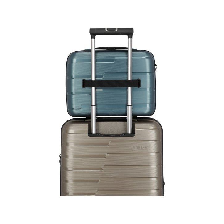 Travelite Air Base Beautycase ice blue